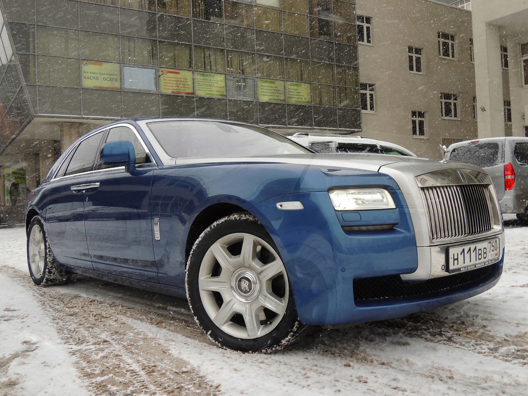 Сколько стоит rolls royce ghost