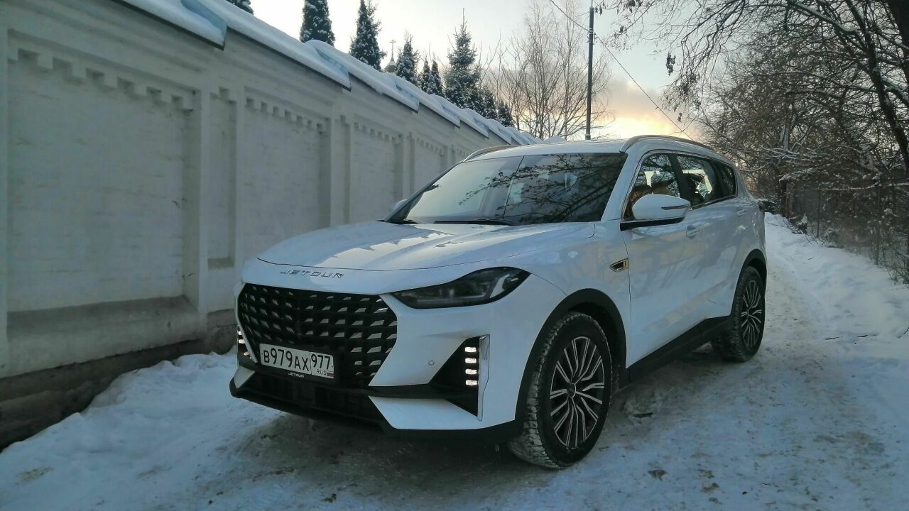 Ответы на 5 главных вопросов о зимней эксплуатации кроссовера Jetour X70  Plus - АвтоВзгляд