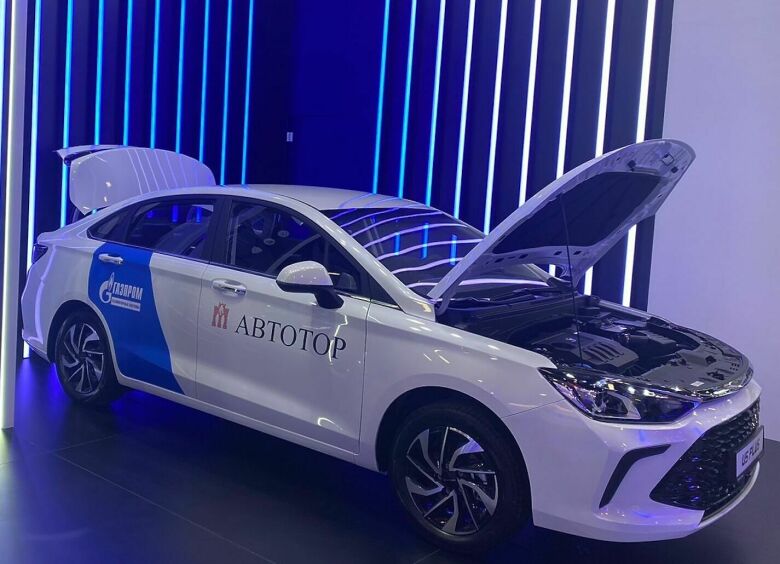 Изображение «Автотор» собрал первую партию битопливных седанов BAIC