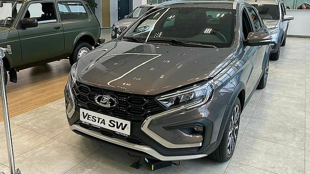 АВТОВАЗ опроверг слухи о сокращении выпуска новых LADA Vesta - АвтоВзгляд