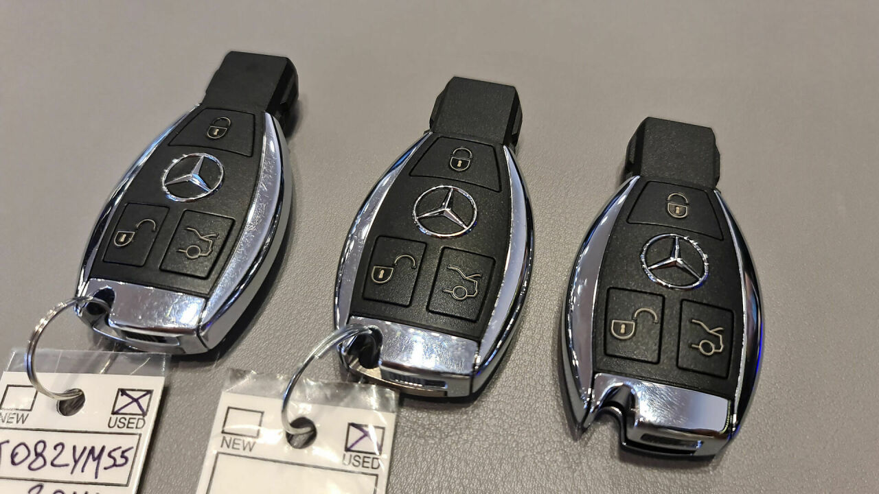 Легче продать: какие беды ждут водителей Mercedes при потере ключей -  АвтоВзгляд