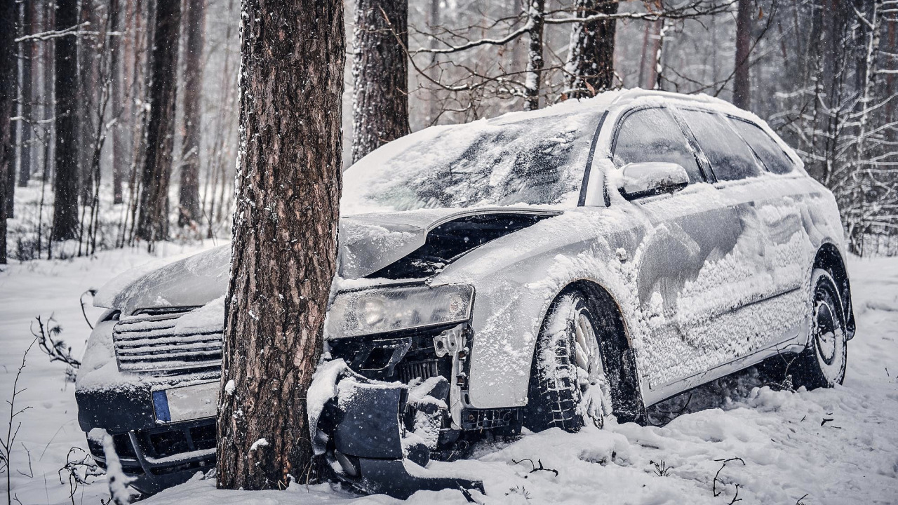 Насколько страшен занос автомобиля и как с ним бороться - АвтоВзгляд