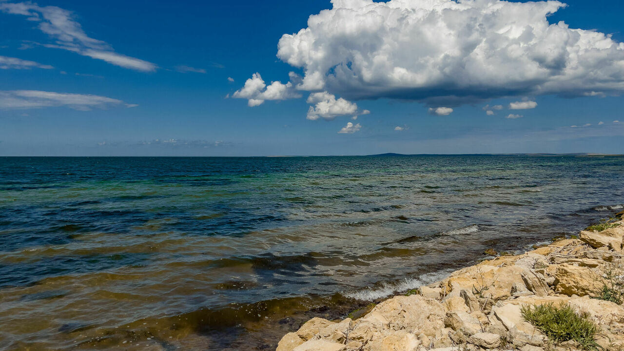 Черное море дешево отдохнуть. Море в Краснодаре крае.