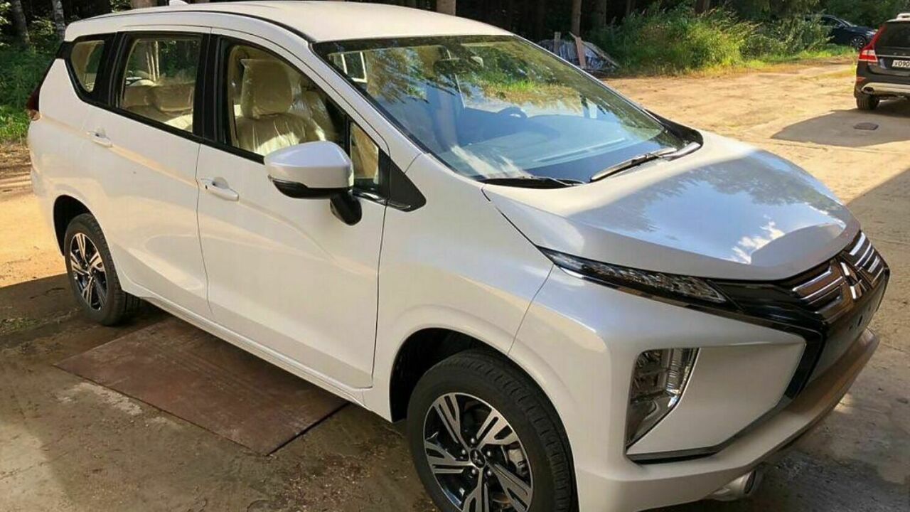 Неожиданно, но ожидаемо в Россию приехал новейший Mitsubishi Xpander -  АвтоВзгляд