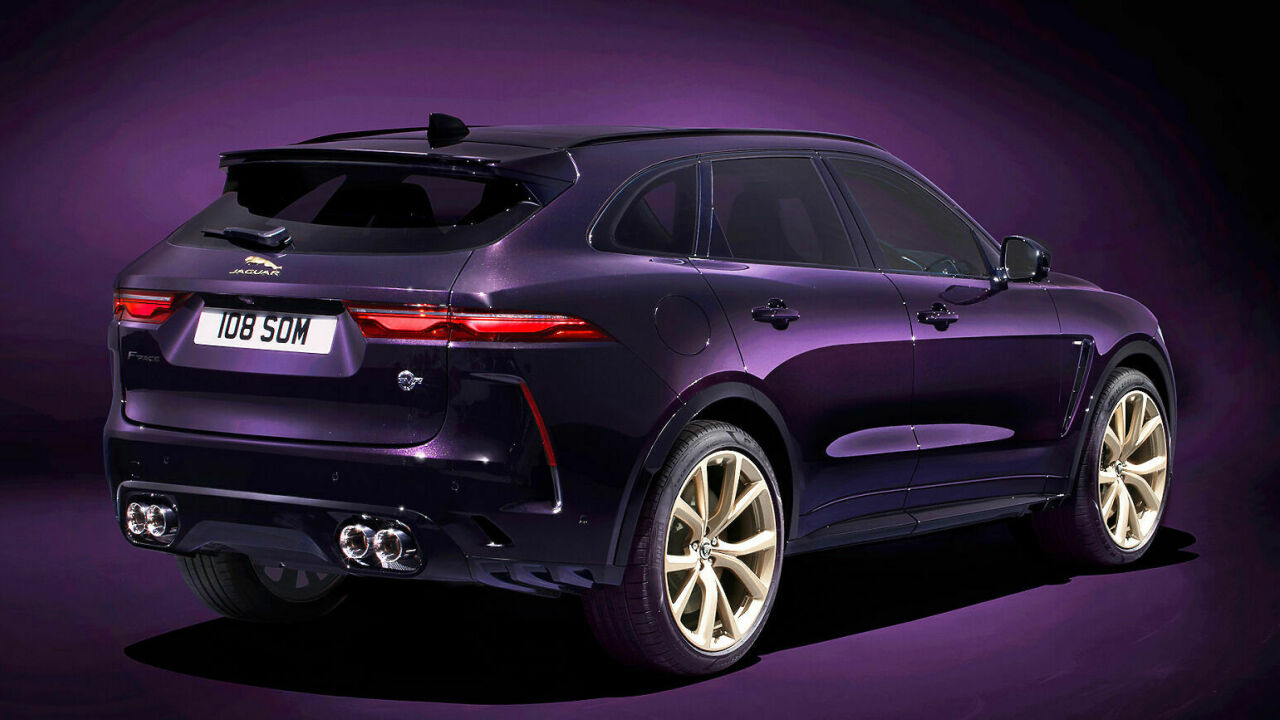 Зачем в название кроссовера Jaguar F-Pace добавили цифры 1988 - АвтоВзгляд