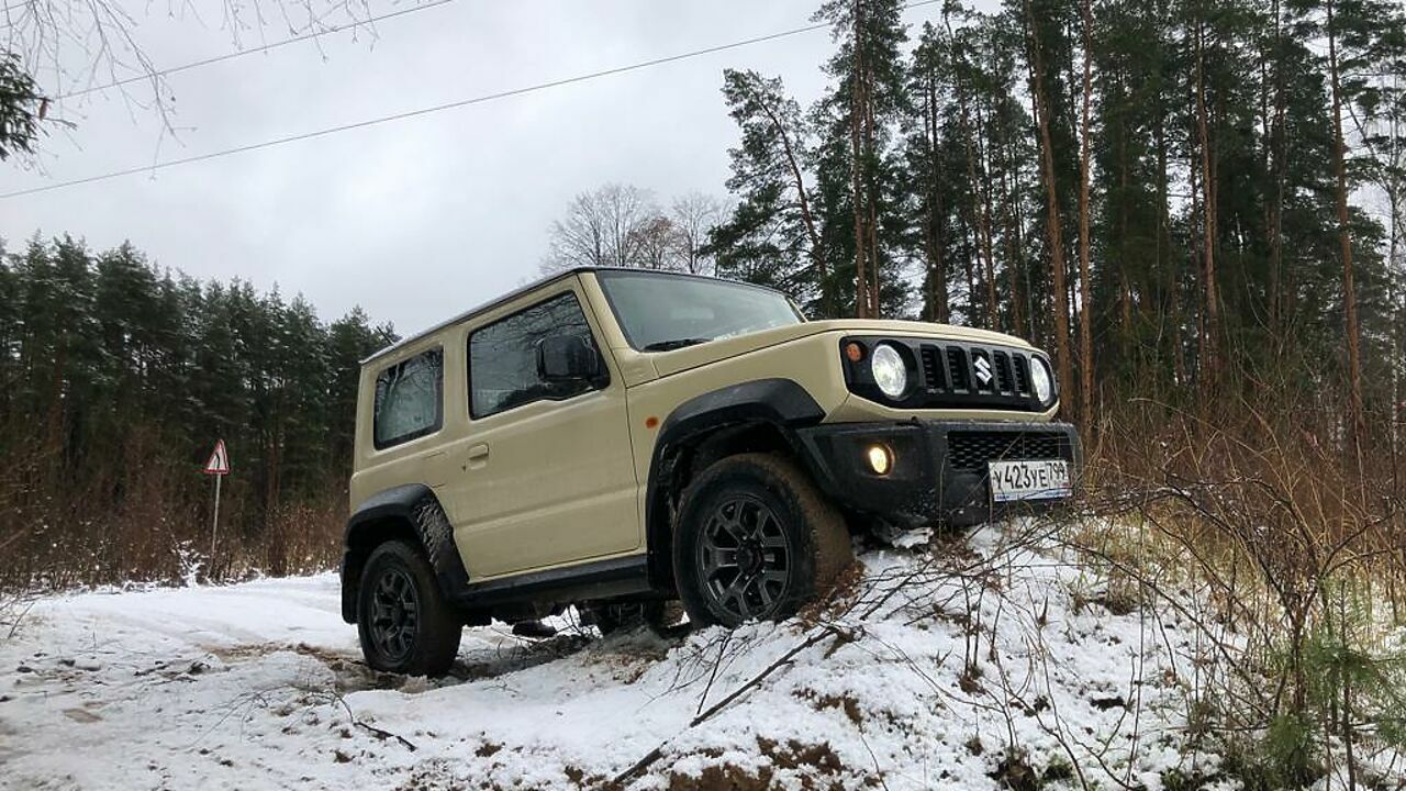 Могучая коробчонка: снежный тест-драйв нового Suzuki Jimny - АвтоВзгляд