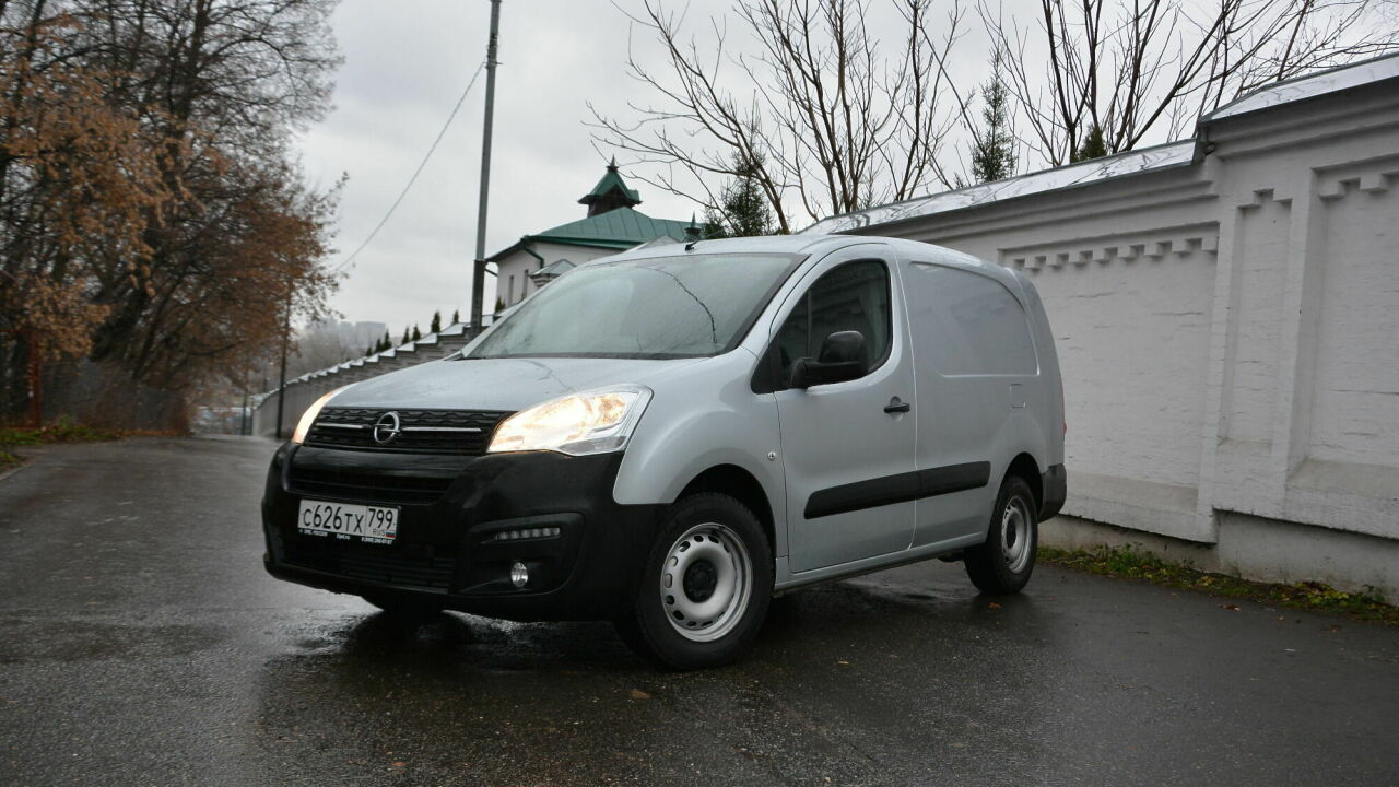 И не мал, и удал: длительный тест-драйв Opel Combo Cargo - АвтоВзгляд