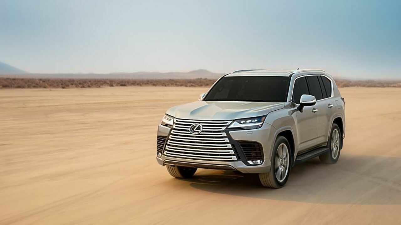 VIP-зал на колесах: первое знакомство с новым Lexus LX в России - АвтоВзгляд