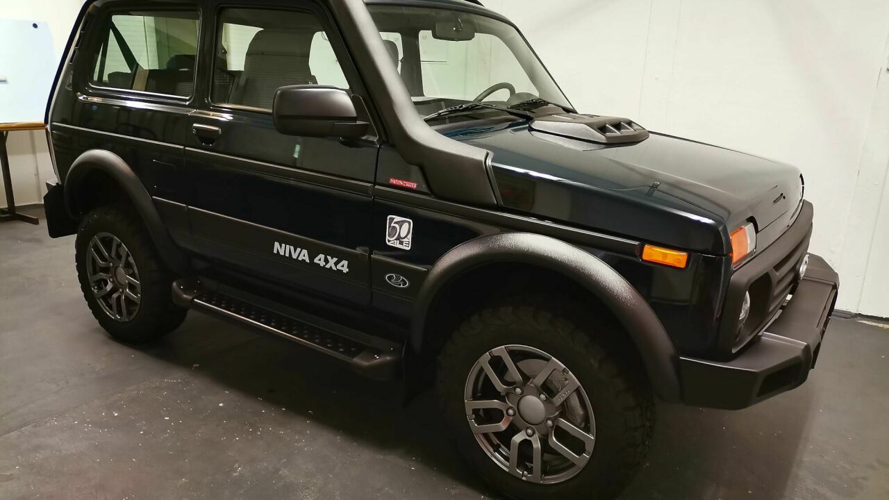 В Германии представили LADA Niva якобы немецкой сборки - АвтоВзгляд