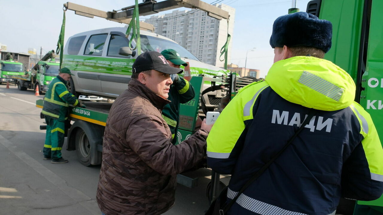 МАДИ продолжает издеваться над водителями, игнорируя законы - АвтоВзгляд