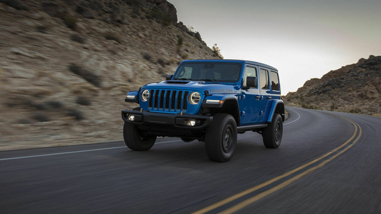 Представлен супермощный Jeep Wrangler Rubicon с двигателем V8 - АвтоВзгляд