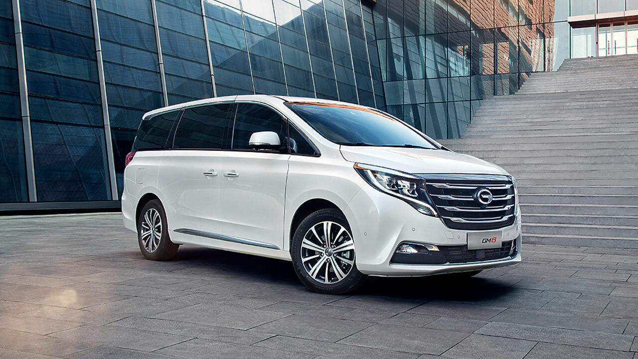 Китайцы привезли в Россию «убийцу» Toyota Alphard - АвтоВзгляд