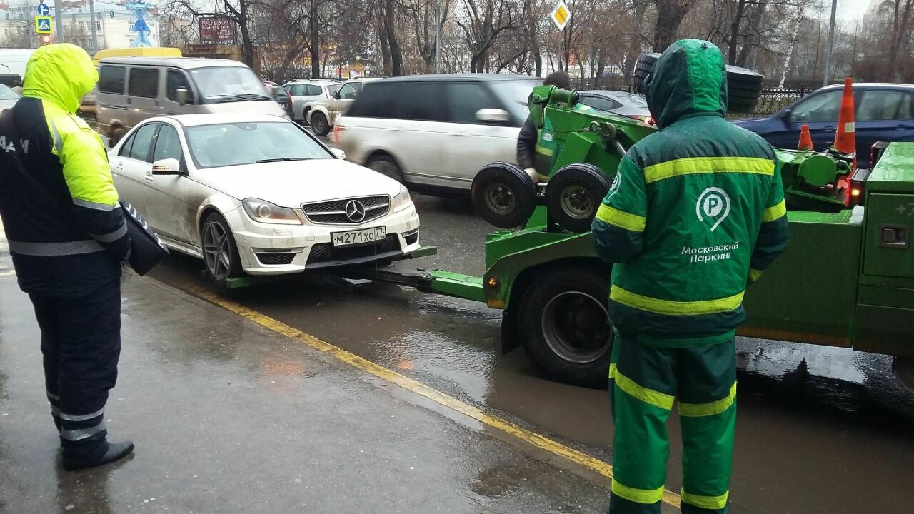 Улицы Москвы, откуда чаще всего эвакуируют машины - АвтоВзгляд