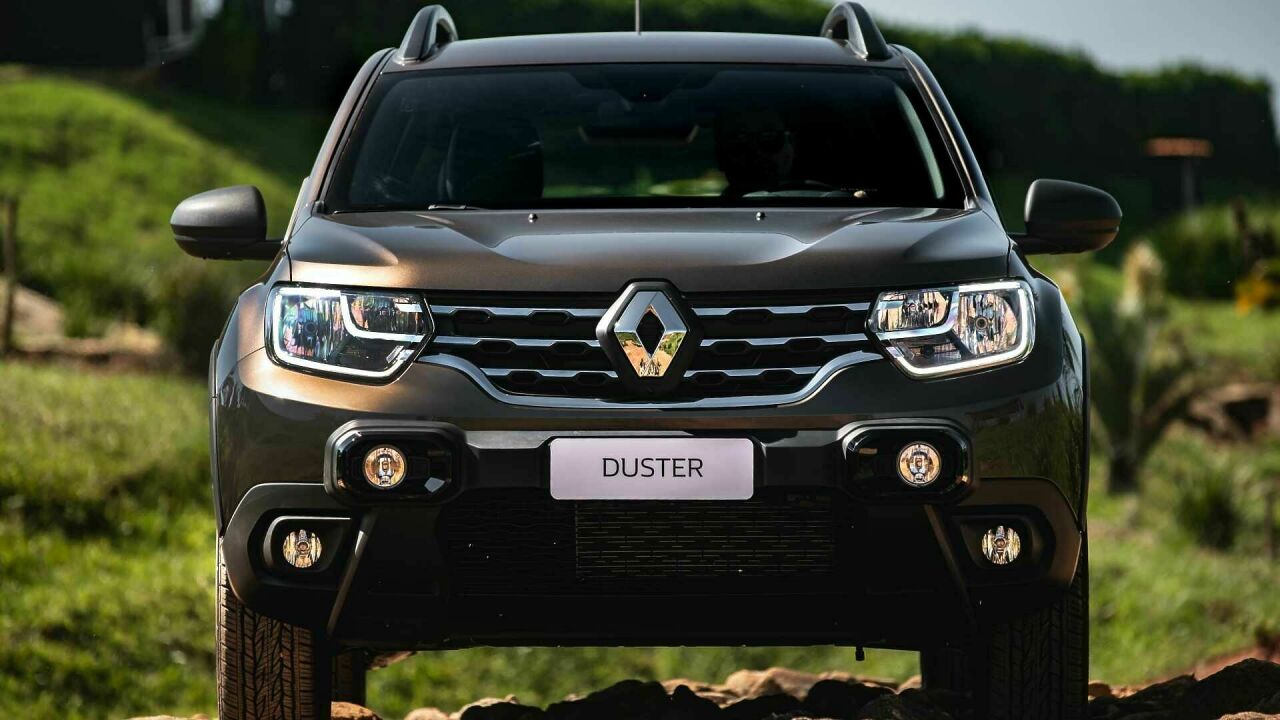 Новый Renault Duster получил двигатель и салон от Arkana - АвтоВзгляд