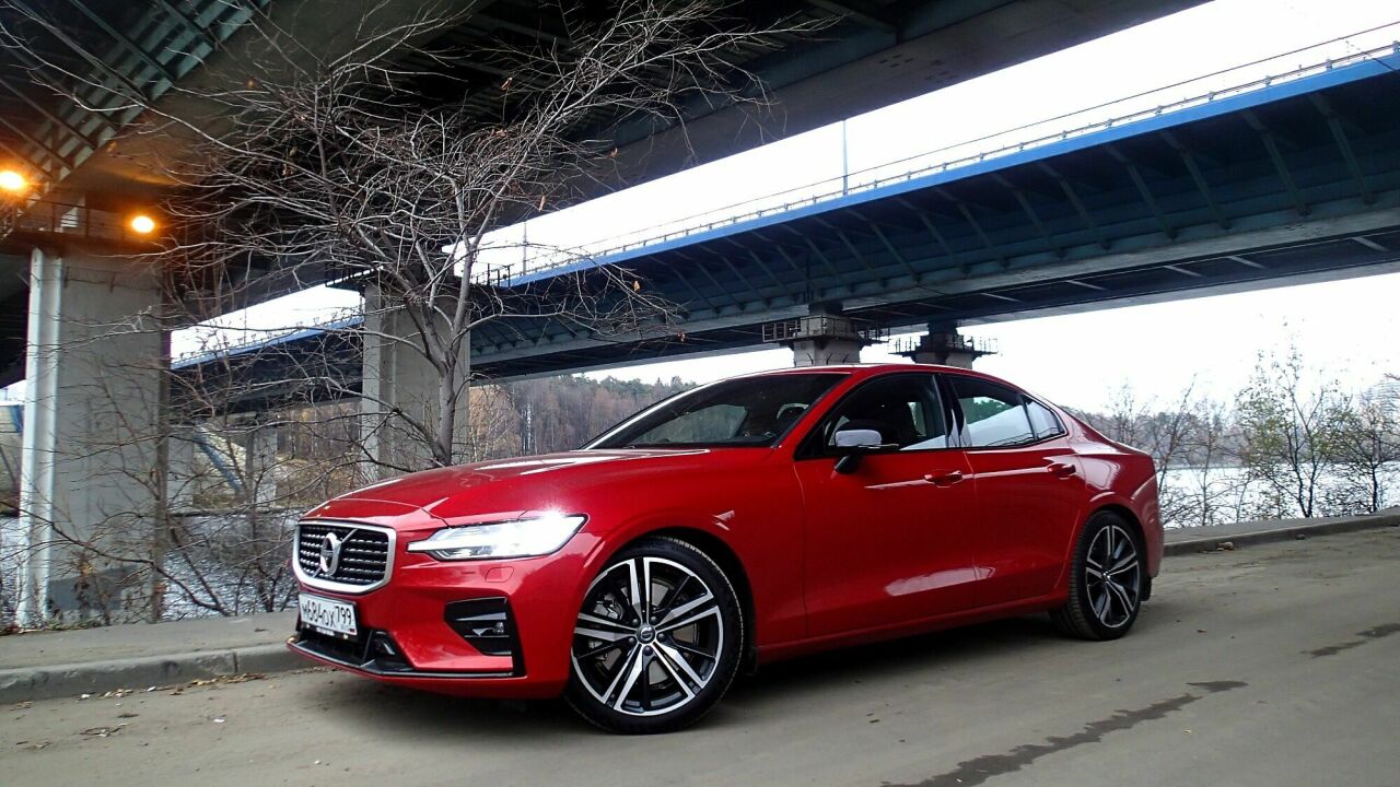 Тест-драйв нового Volvo S60: лесть, гипноз и провокация - АвтоВзгляд