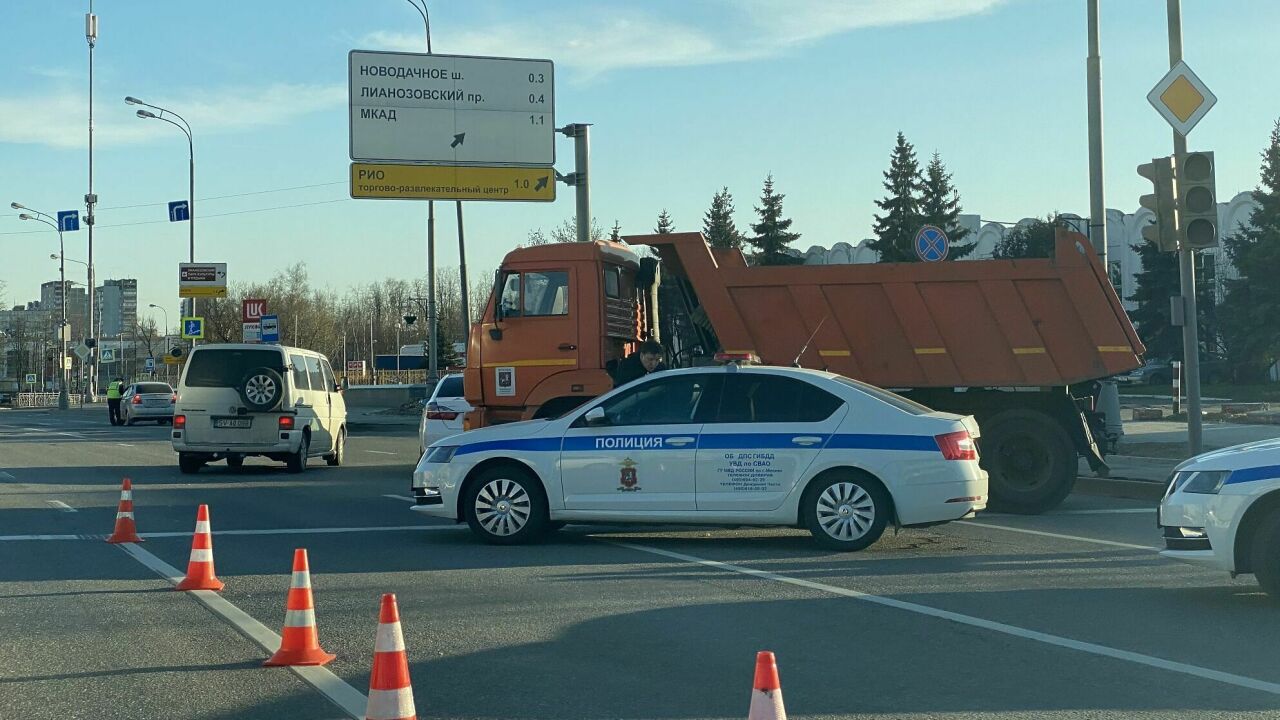 Что будет, если повесить госномер на авто вверх ногами - АвтоВзгляд