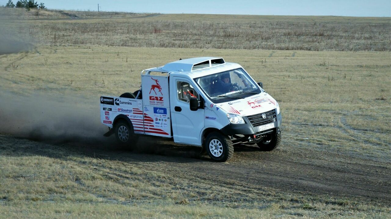 Как из обычной «Газели» построить внедорожник, который «уделает» даже  Toyota Land Cruiser - АвтоВзгляд