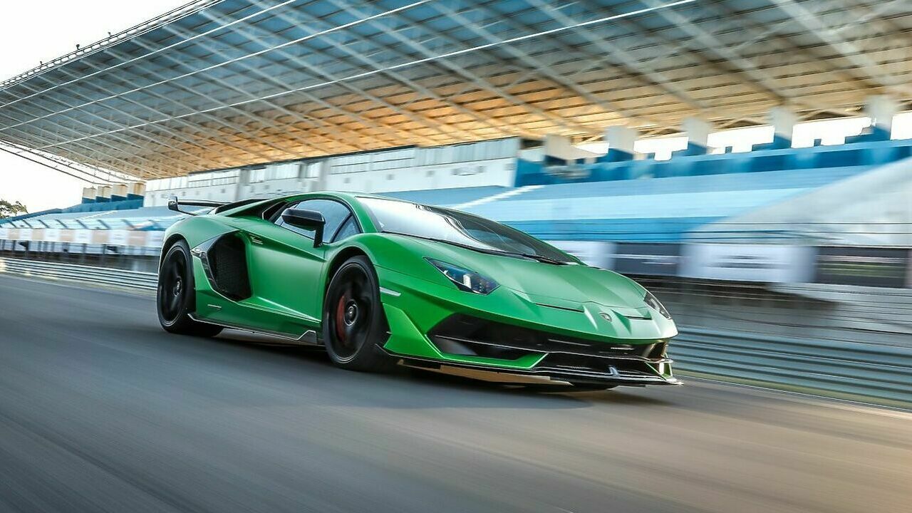 В России продают суперкары Lamborghini с глохнущими моторами - АвтоВзгляд