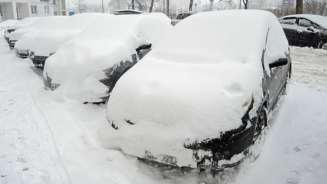 Ставим машину на зиму в гараж: как правильно