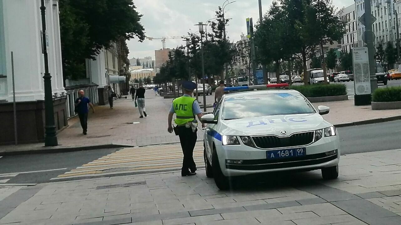 Когда гаишник имеет право заставить водителя выйти из машины - АвтоВзгляд