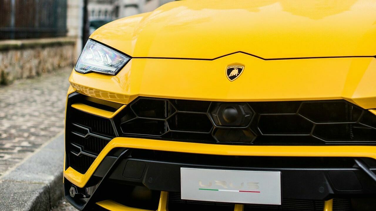 Lamborghini бьет рекорды по продажам - АвтоВзгляд