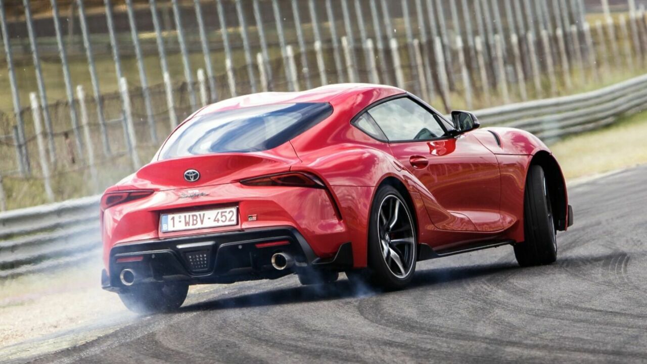 На новой Toyota Supra в России сможет покататься любой желающий - АвтоВзгляд