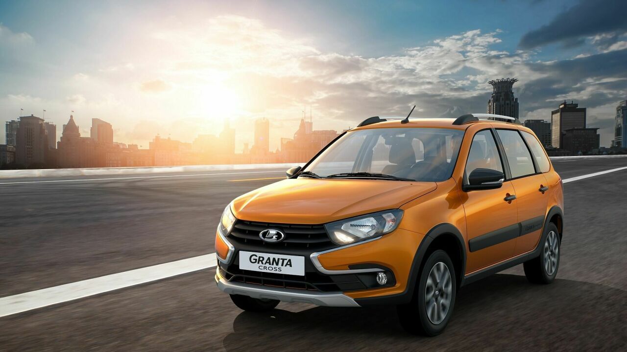 Что лучше купить за 600 000 рублей: новую LADA Granta Cross или подержанный  кроссовер - АвтоВзгляд