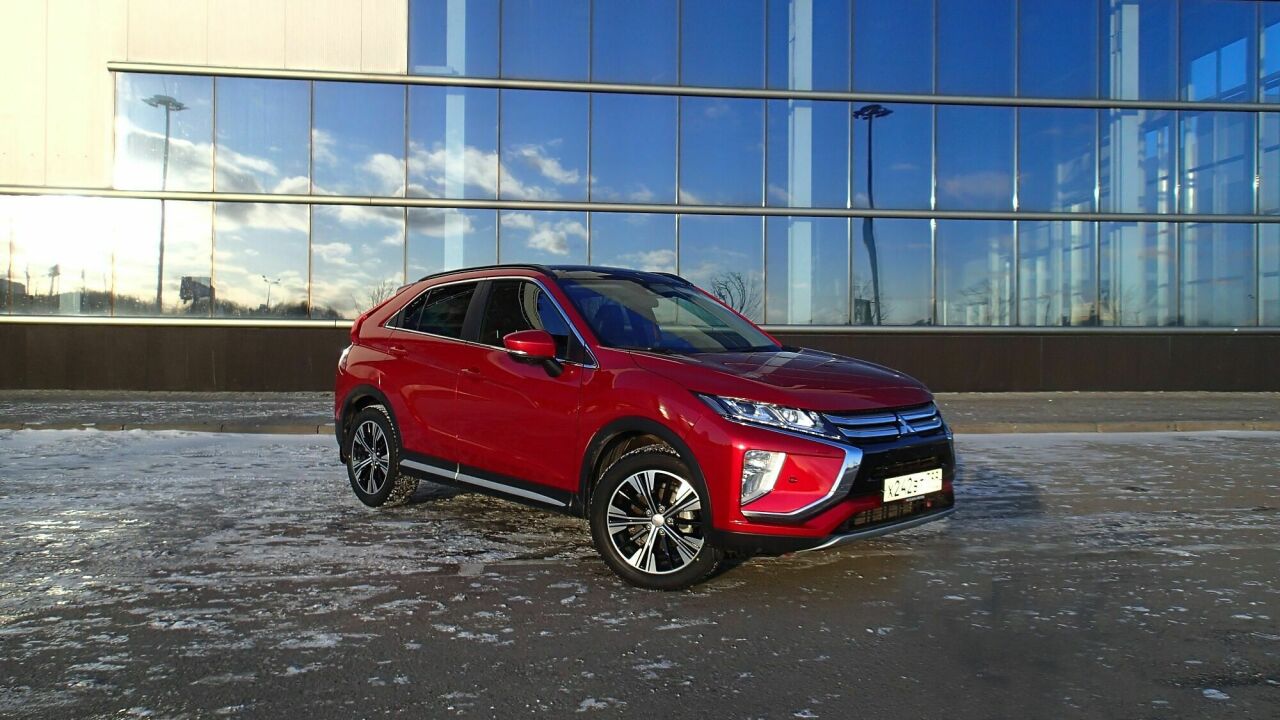 Длительный тест-драйв Mitsubishi Eclipse Cross: хороший мужик, но не орел -  АвтоВзгляд