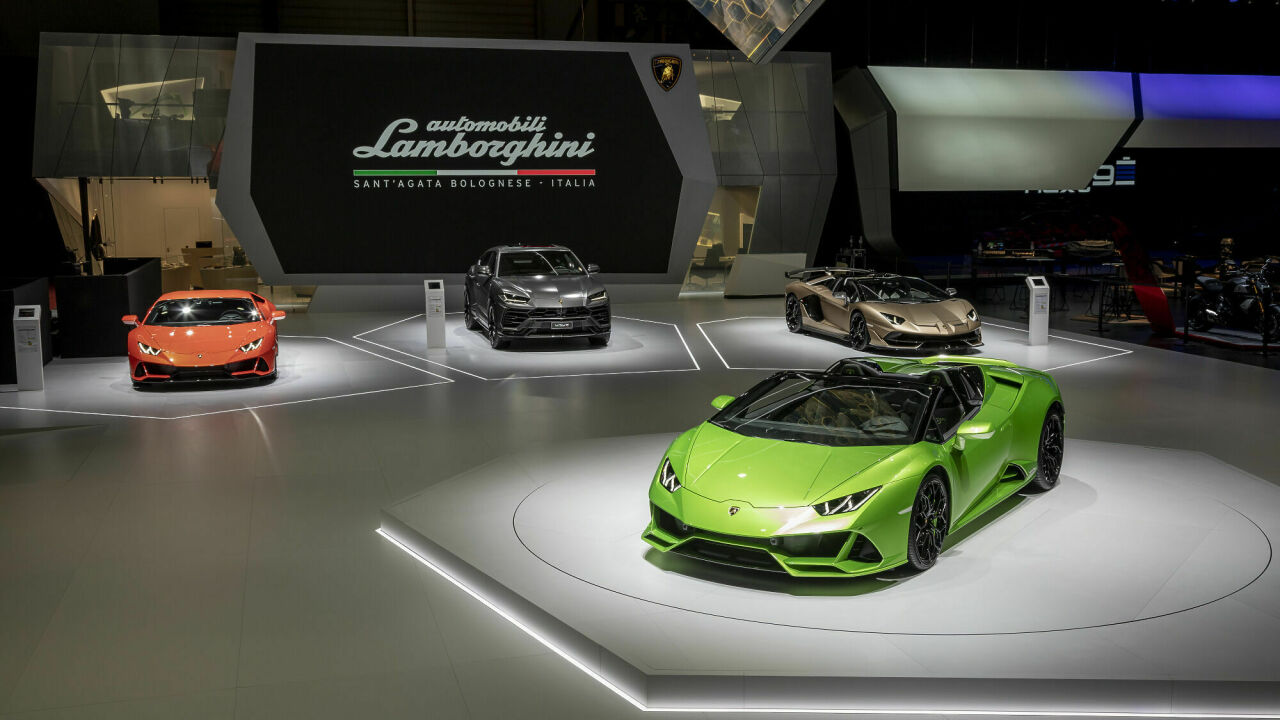 Lamborghini представила два новых гиперкара