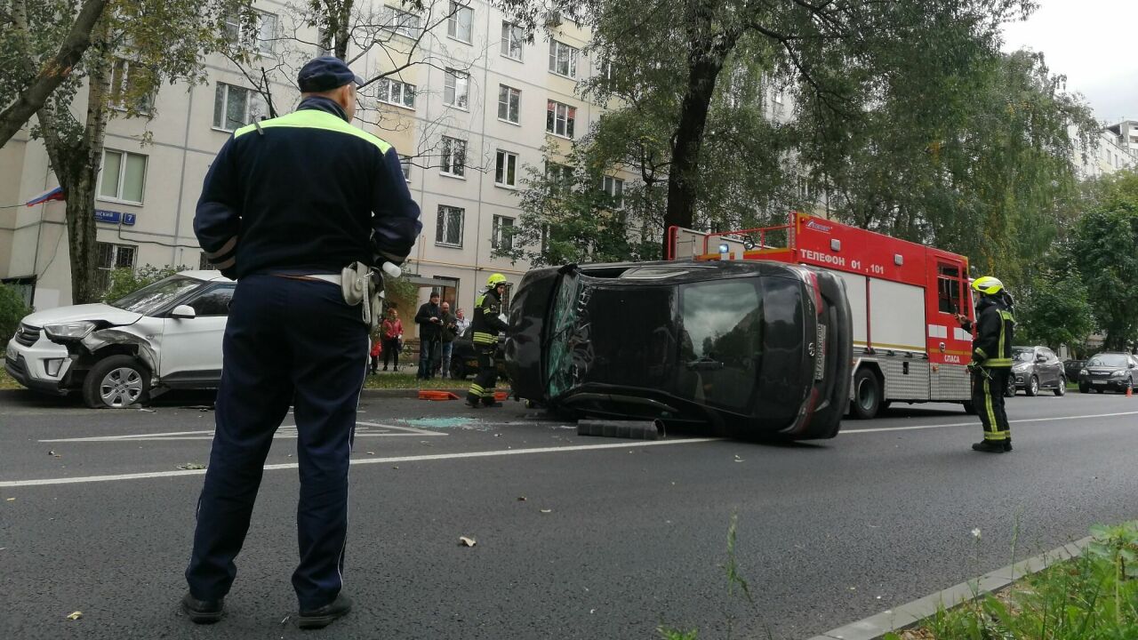 Означают ли болты разных цветов, что машина побывала в аварии - АвтоВзгляд