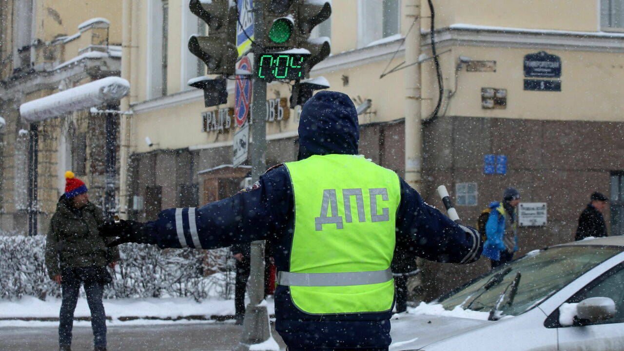 Кадры решают все: подробности скандального ареста одного из начальников  ГИБДД страны - АвтоВзгляд