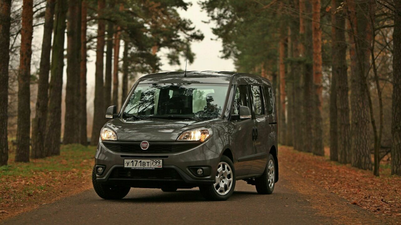 Тест-драйв «каблучка» FIAT Doblo: тревожный чемоданчик - АвтоВзгляд