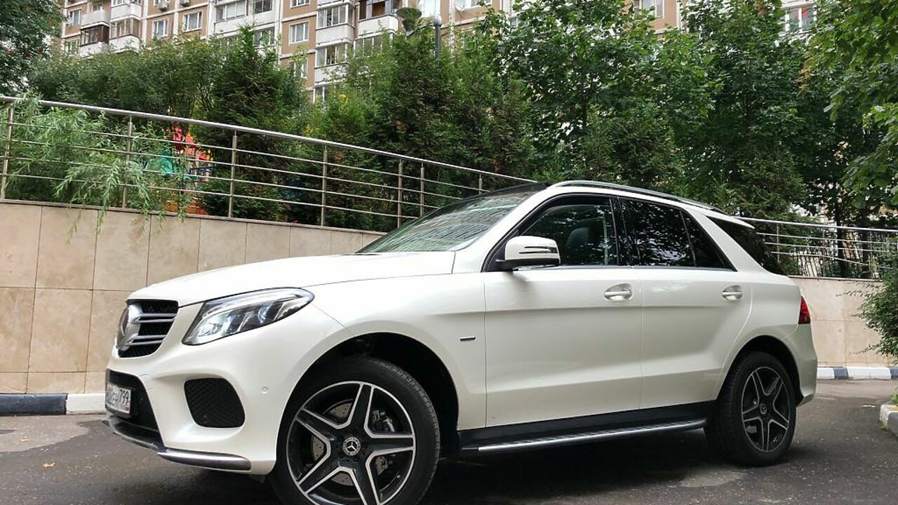 Для грандов: тест-драйв Mercedes-Benz GLE 300 4MATIC Grand Edition -  АвтоВзгляд