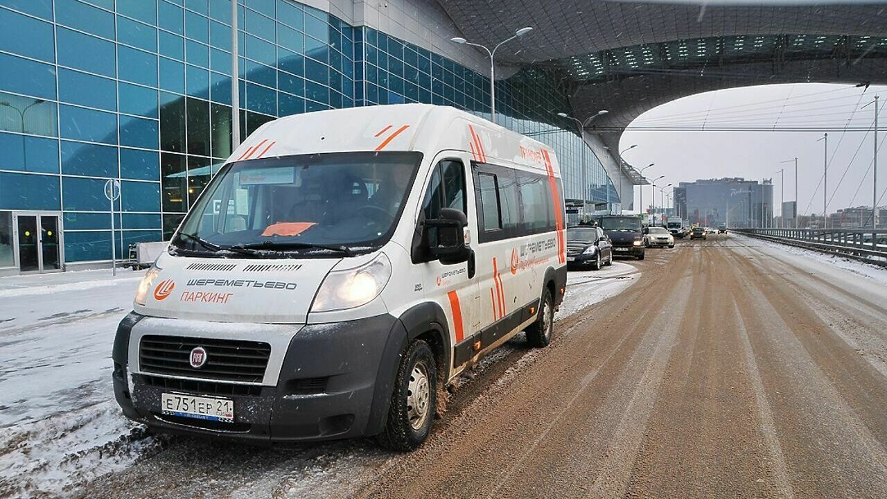 В «Шереметьево» открыли дешевую суточную парковку - АвтоВзгляд