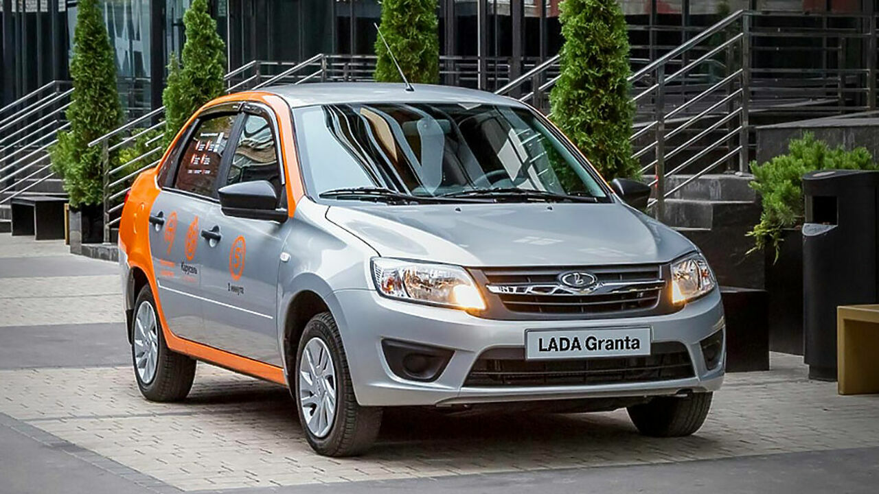 Автопарк столичного каршеринга пополнили седаны LADA Granta - АвтоВзгляд