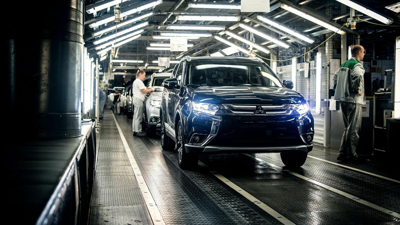 Как собирают в России кроссоверы и внедорожники Mitsubishi - АвтоВзгляд