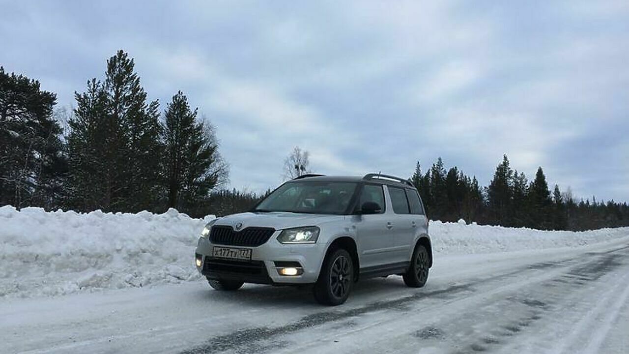 Почему зимой не нужно ездить на шипах: тест шин Pirelli Ice Zero FR -  АвтоВзгляд