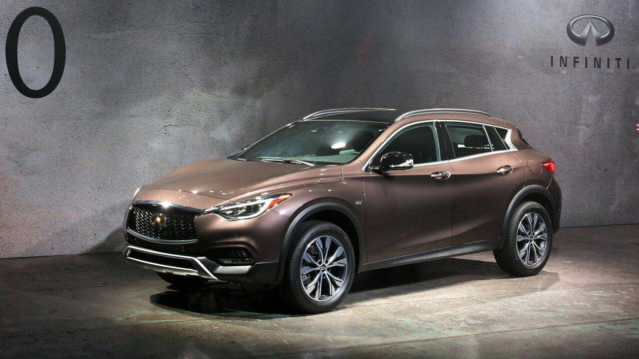 Названы сроки начала продаж Infiniti Q30 и QX30 в России - АвтоВзгляд