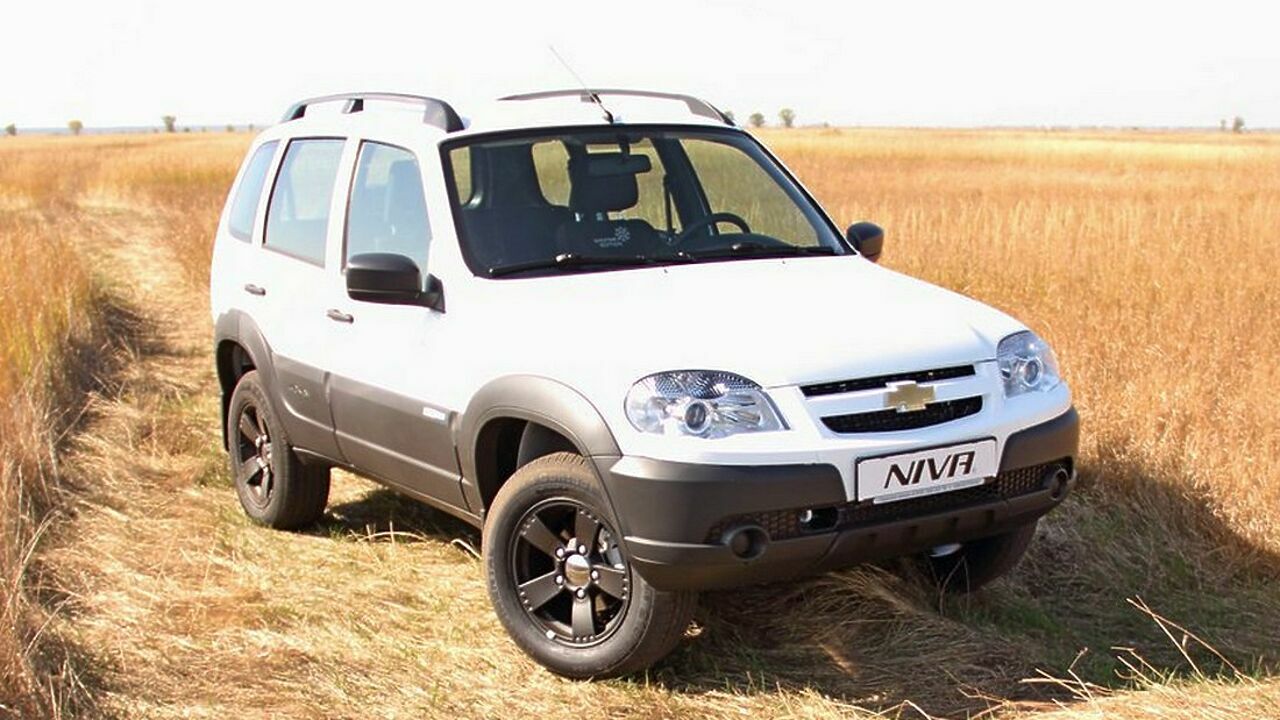 На сколько упали производство и сбыт Chevrolet Niva - АвтоВзгляд