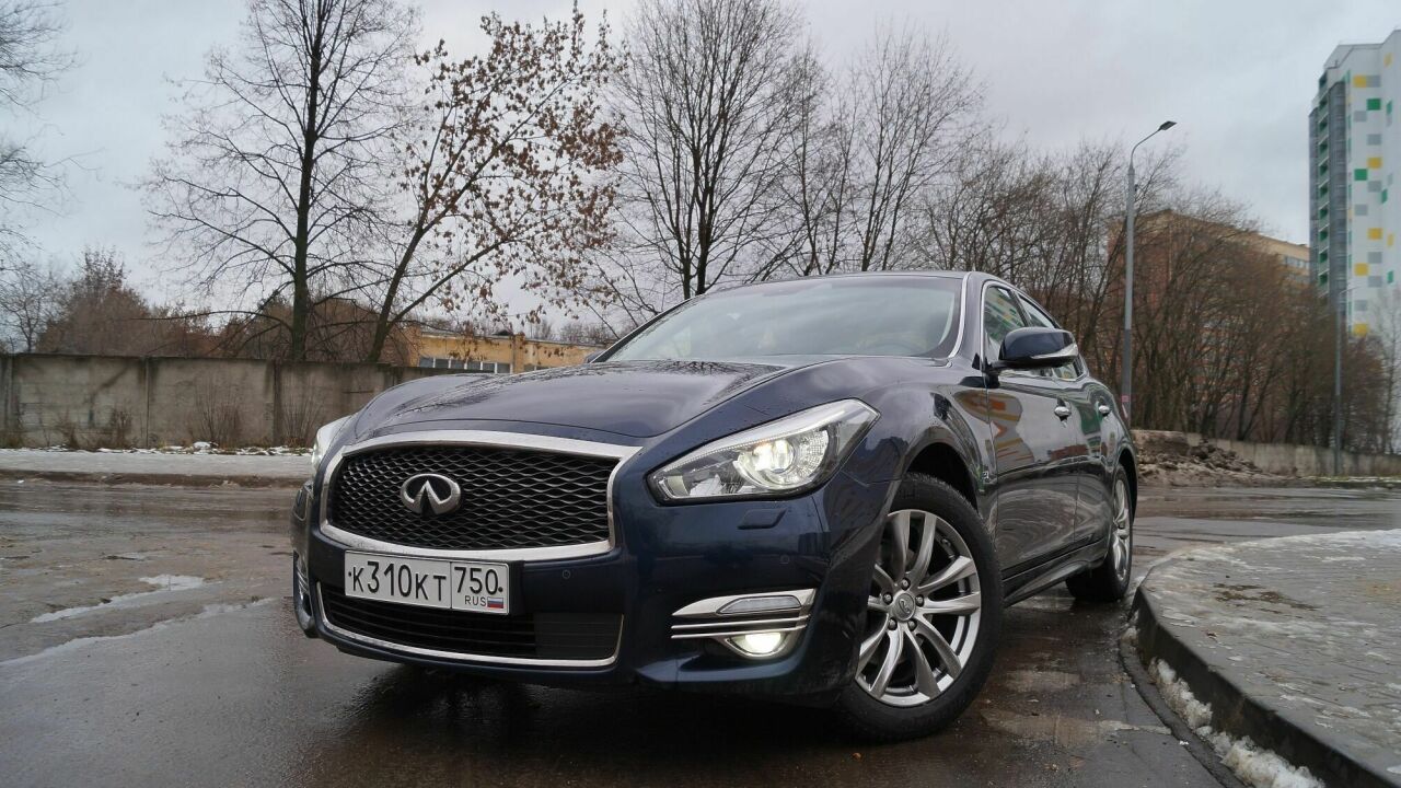 Infiniti Q70: вопросов больше, чем ответов - АвтоВзгляд