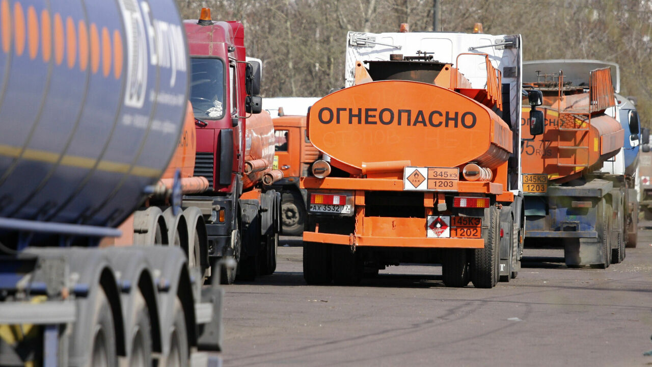 Генпрокуратура поищет плохой бензин - АвтоВзгляд