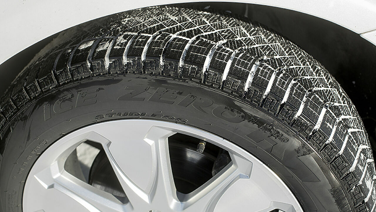 Зимние шины Pirelli Ice Zero FR: север без шипов - АвтоВзгляд