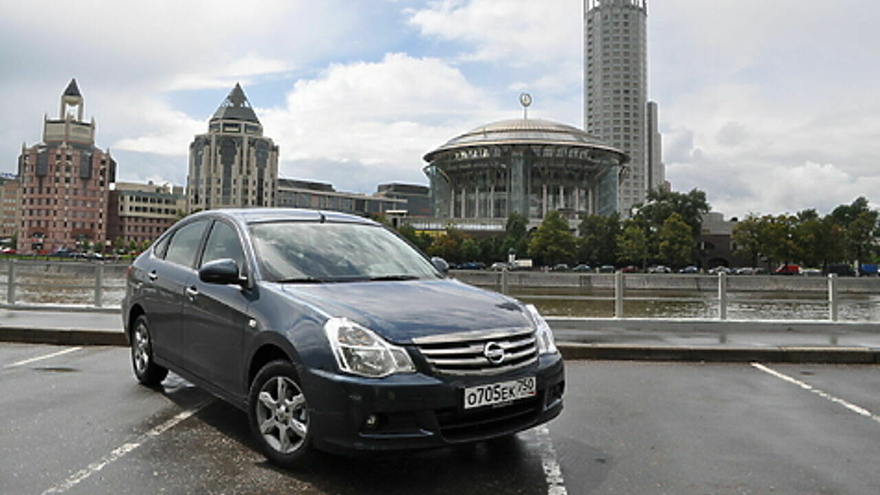 Nissan Almera 2014 года: мечта таксиста и пенсионера - АвтоВзгляд