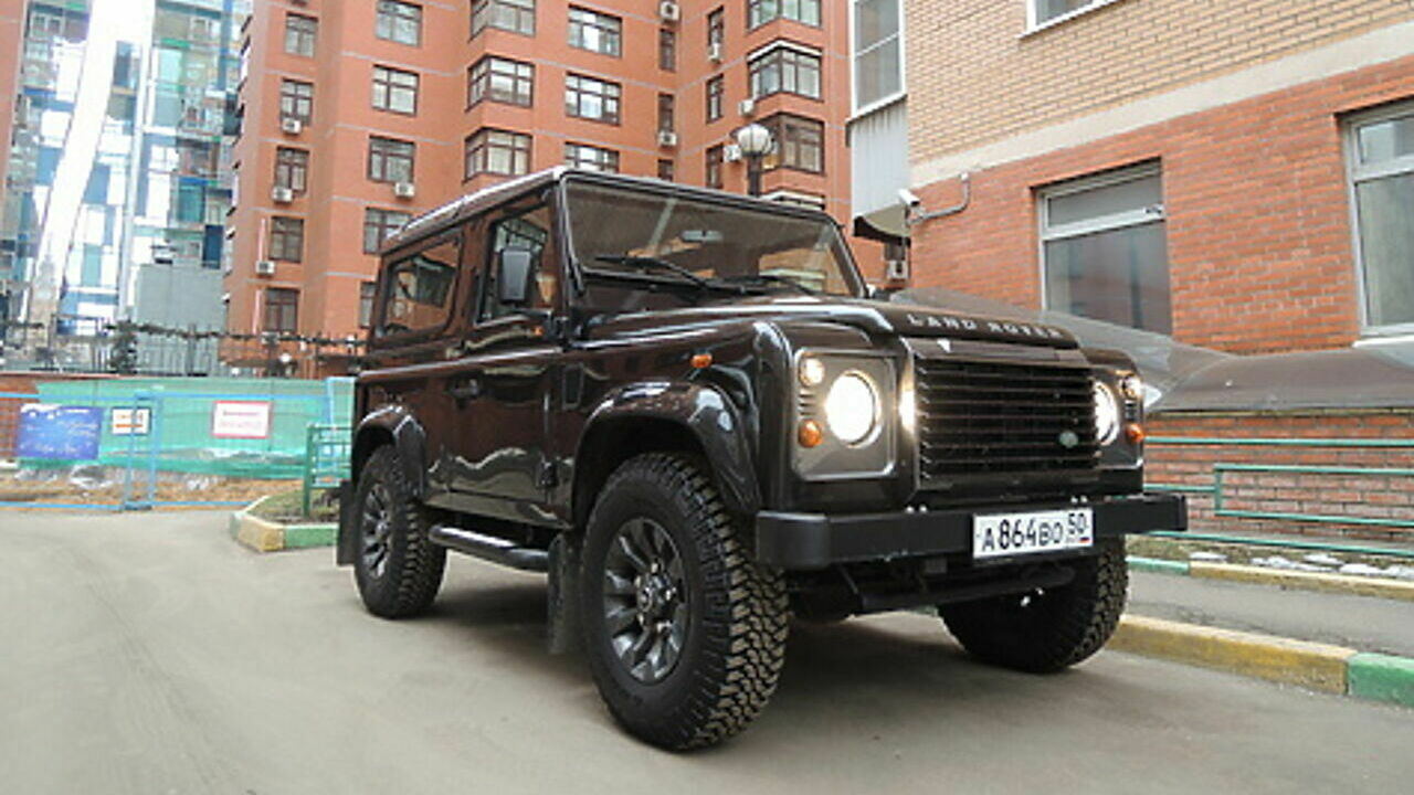 Land Rover Defender 90 : теперь и с хорошей «печкой» - АвтоВзгляд