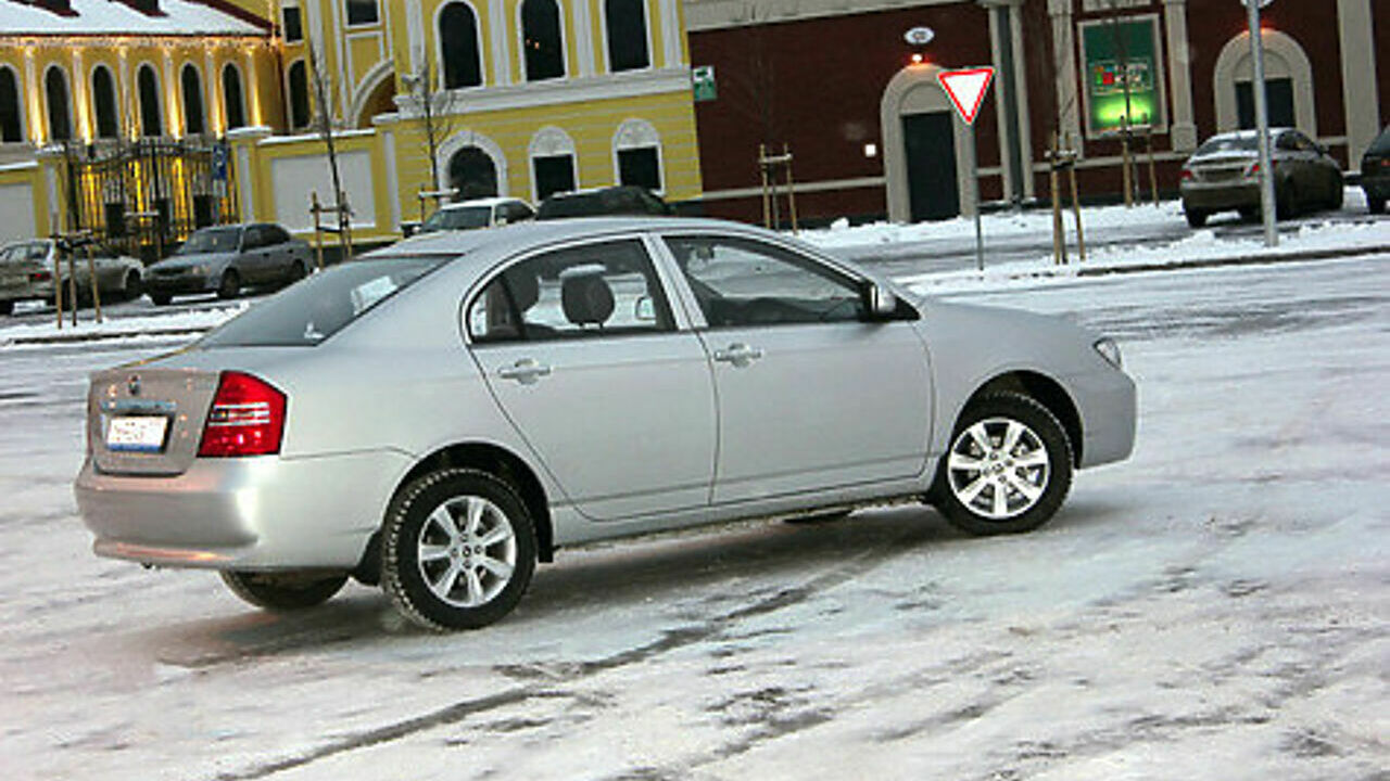 Lifan Solano с CVT: автопасьянс по-китайски - АвтоВзгляд