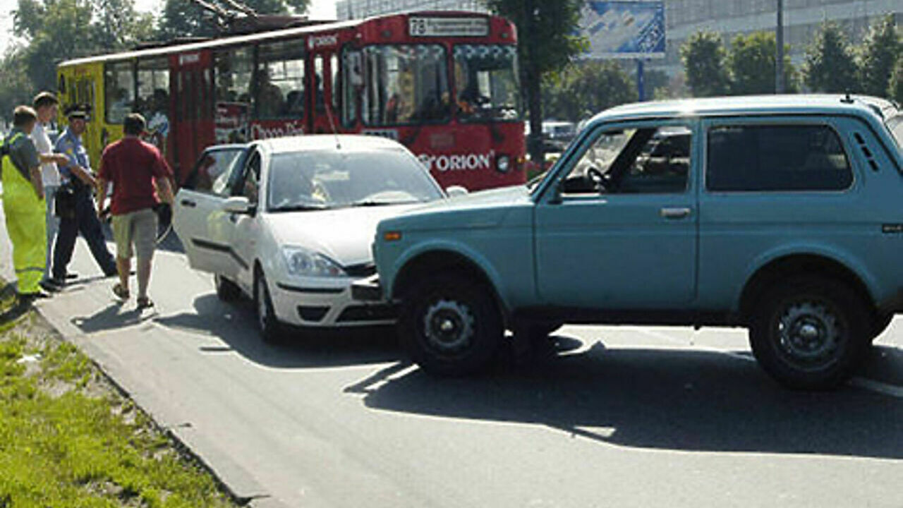 ГИБДД Москвы провоцирует «пробки» - АвтоВзгляд