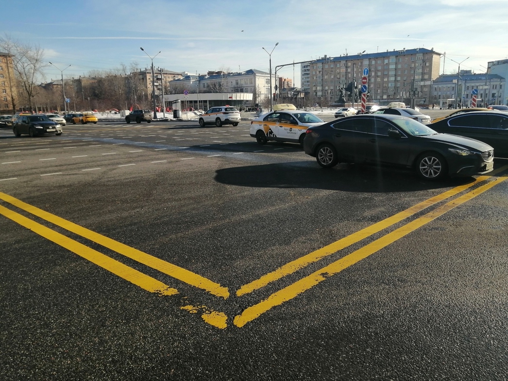 Плевать на доказательства: Верховный Суд наказал водителя за чужое  нарушение ПДД - АвтоВзгляд