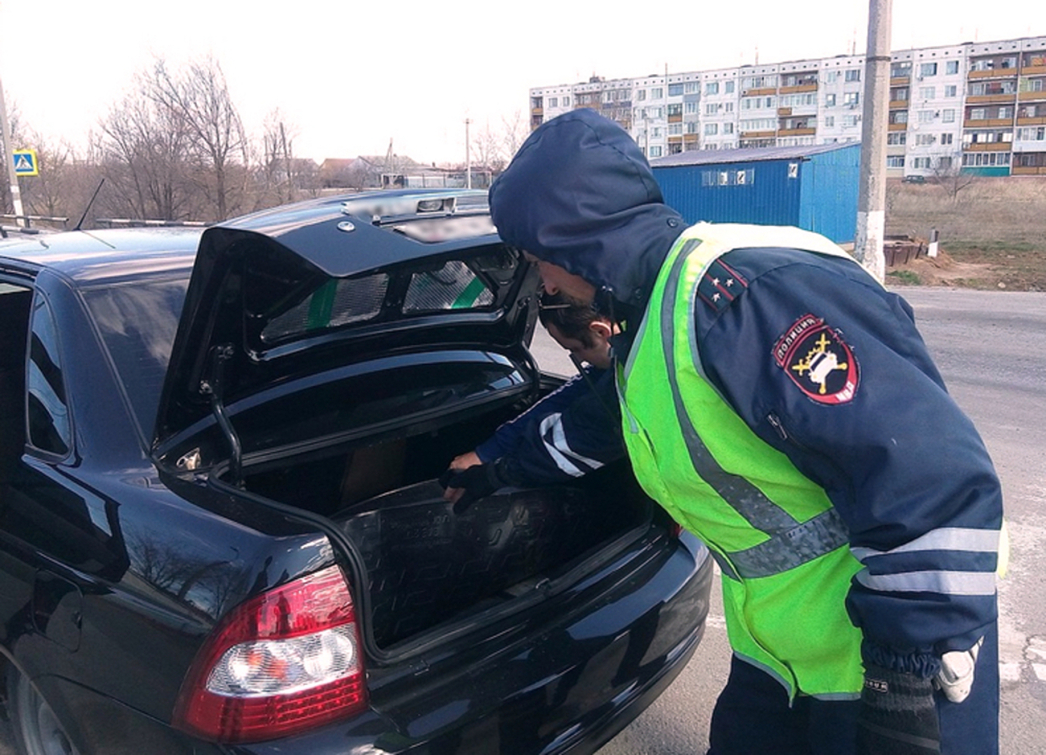 Осмотр или досмотр машины: что безопаснее для водителя - АвтоВзгляд