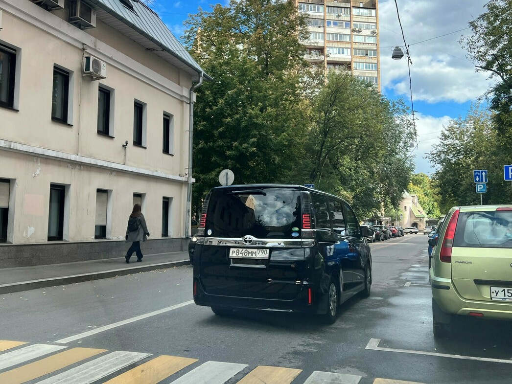 Почему россияне бросились скупать настоящие японские автомобили - АвтоВзгляд