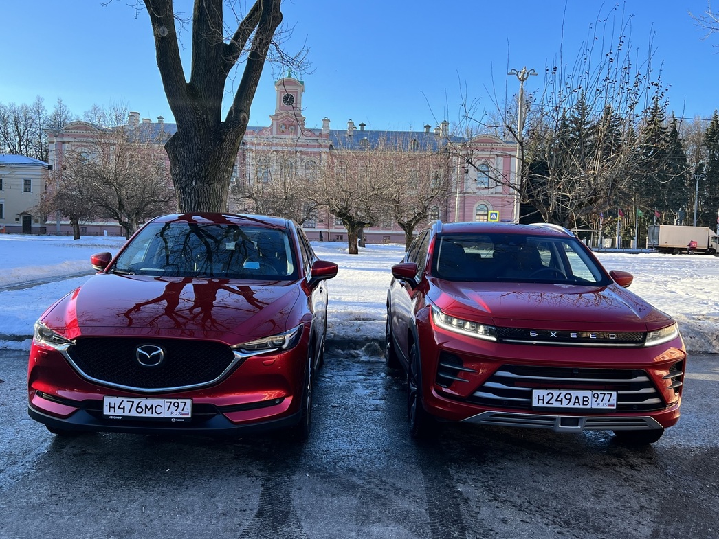 Игры в премиум: сравнительный тест-драйв кроссоверов Exeed LX и Mazda СХ−5  - АвтоВзгляд